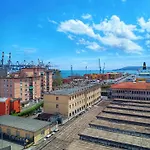La Terrazza Di Nicky Apartment *